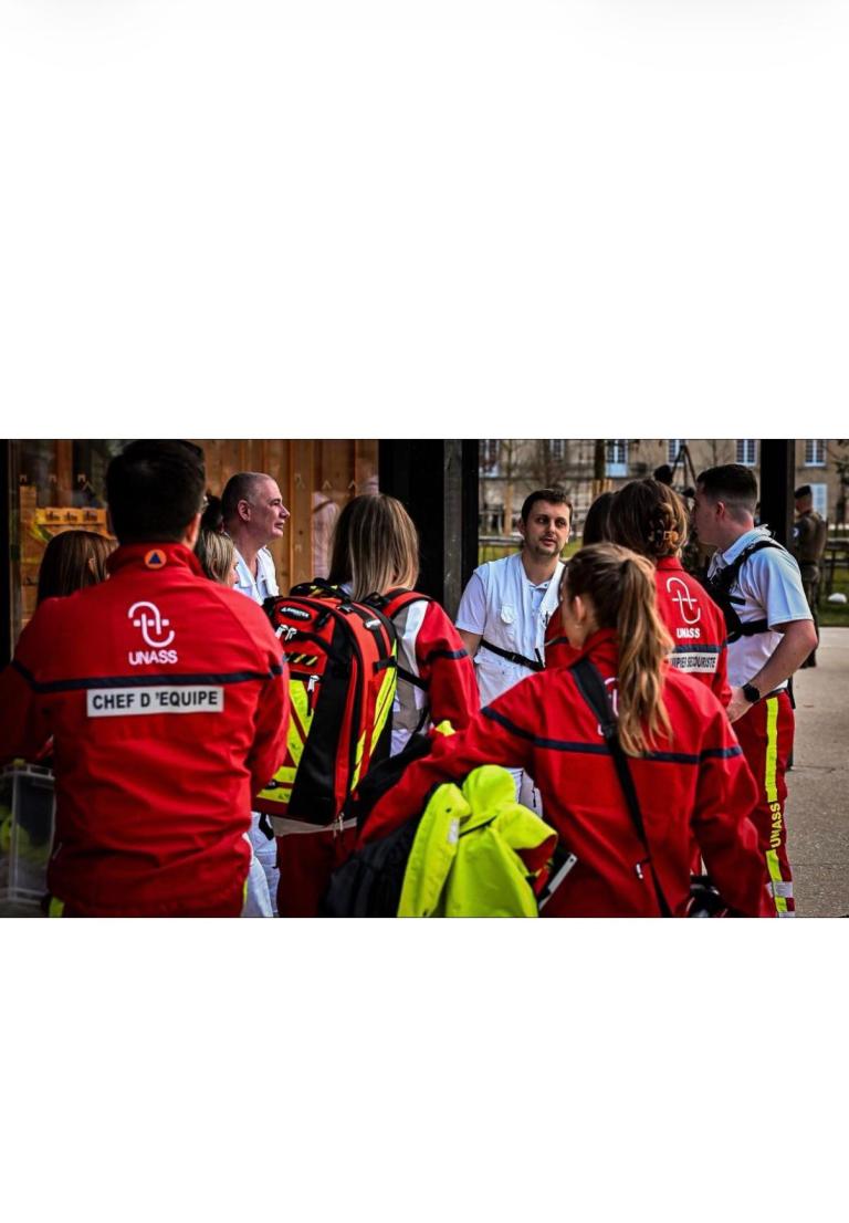Nos secouristes lors de l'inauguration du Millénaire de Caen 